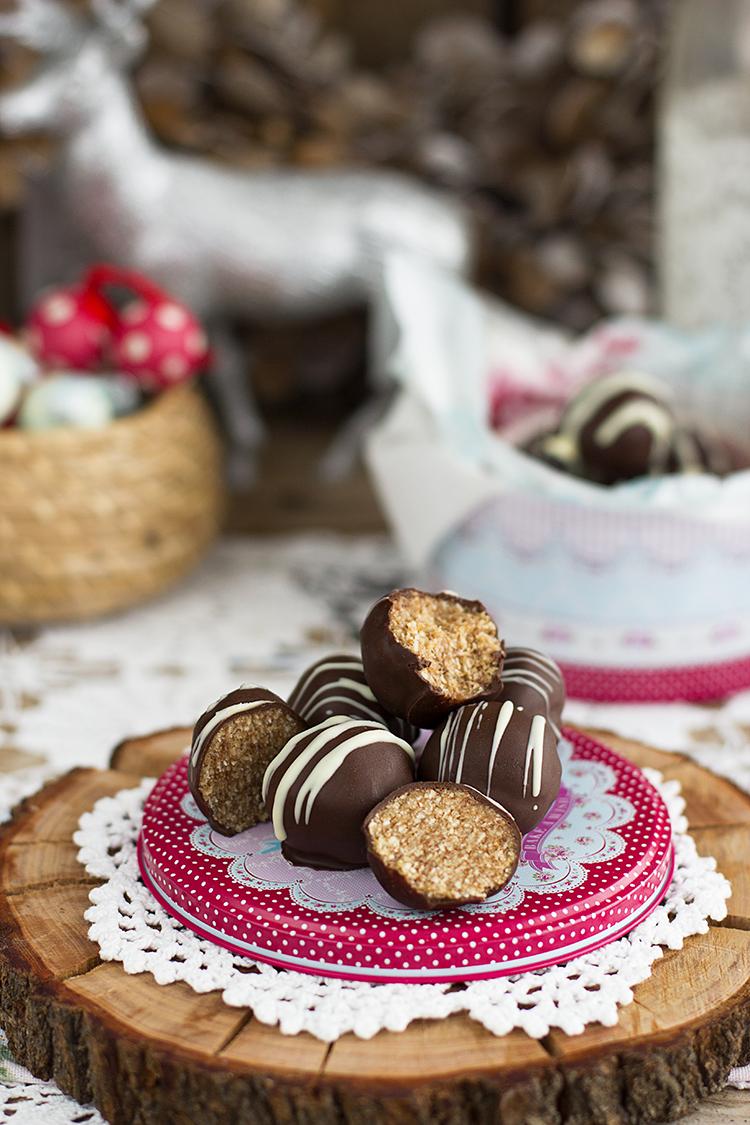 bolitas de coco y chocolate receta de solo 4 ingredientes y saludable