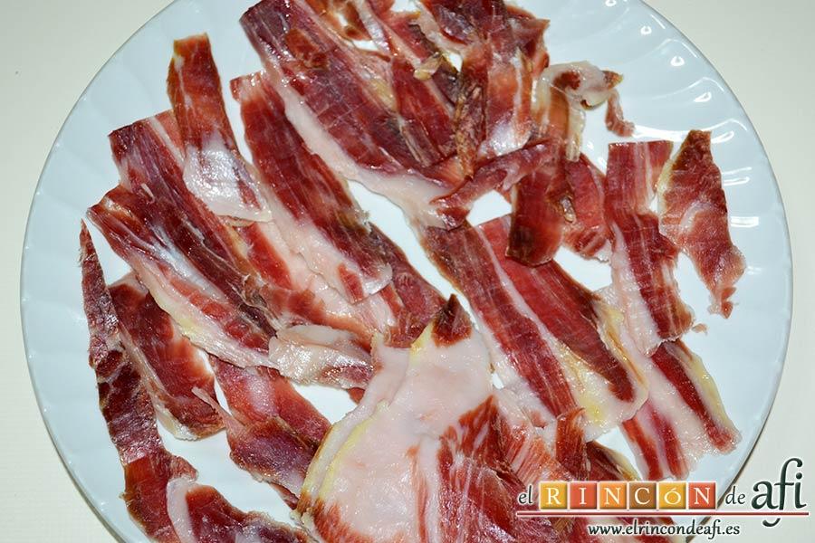 Crema de maíz y puerros, decorar con jamón serrano