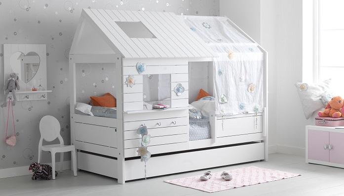 camas con forma de casita