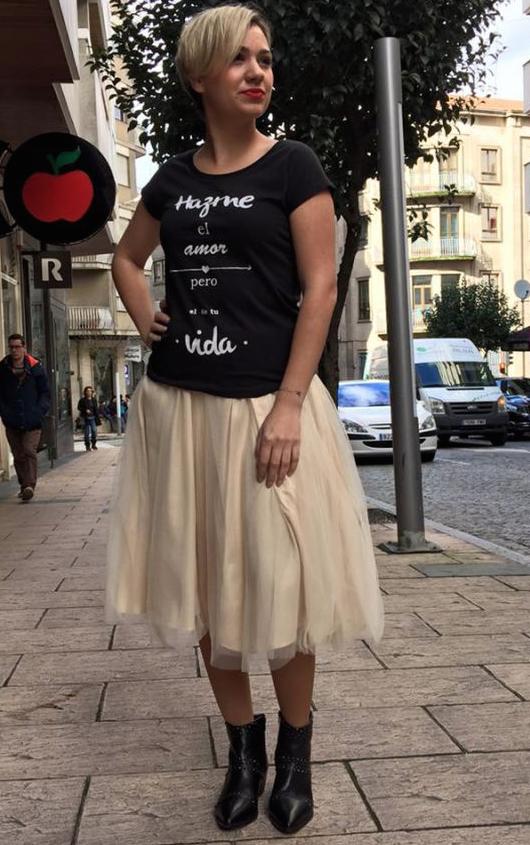 falda midi