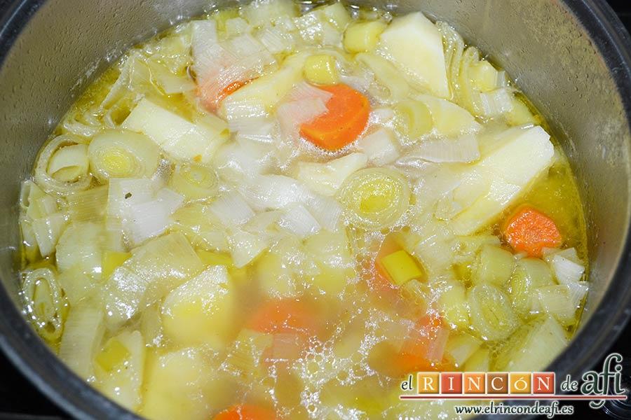 Crema de porrusalda, retirar del fuego