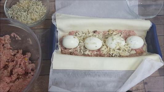 Redondo de carne picada relleno 10