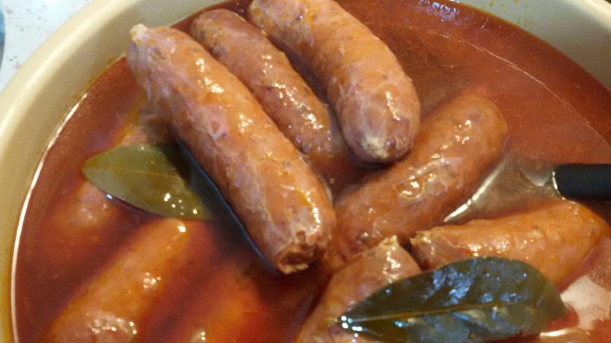 Chorizos al vino