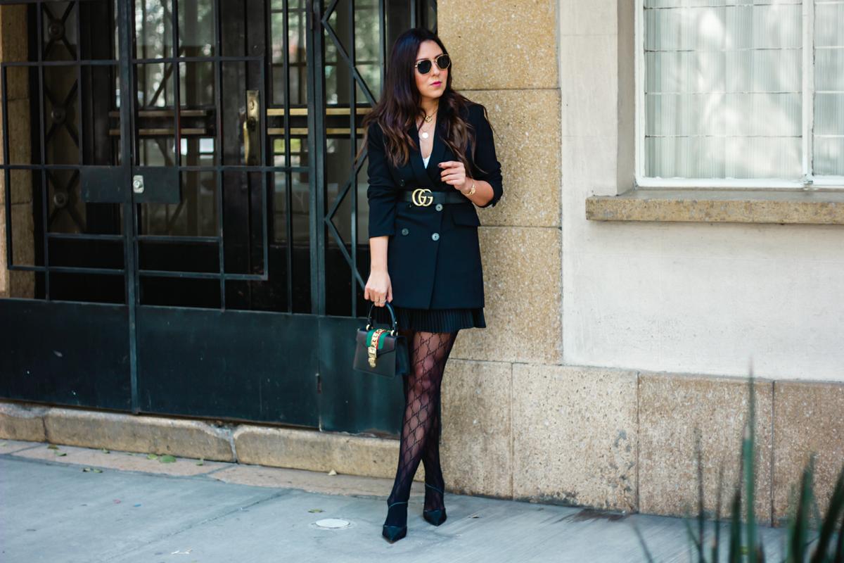 Medias Gucci y Blazer con Cinturon. Lulalogy