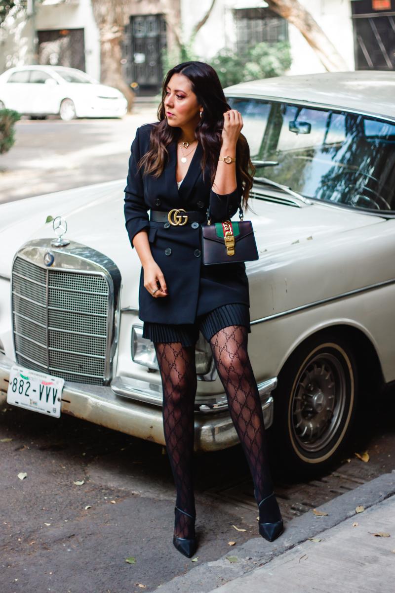 Medias Gucci y Blazer con Cinturon. Lulalogy