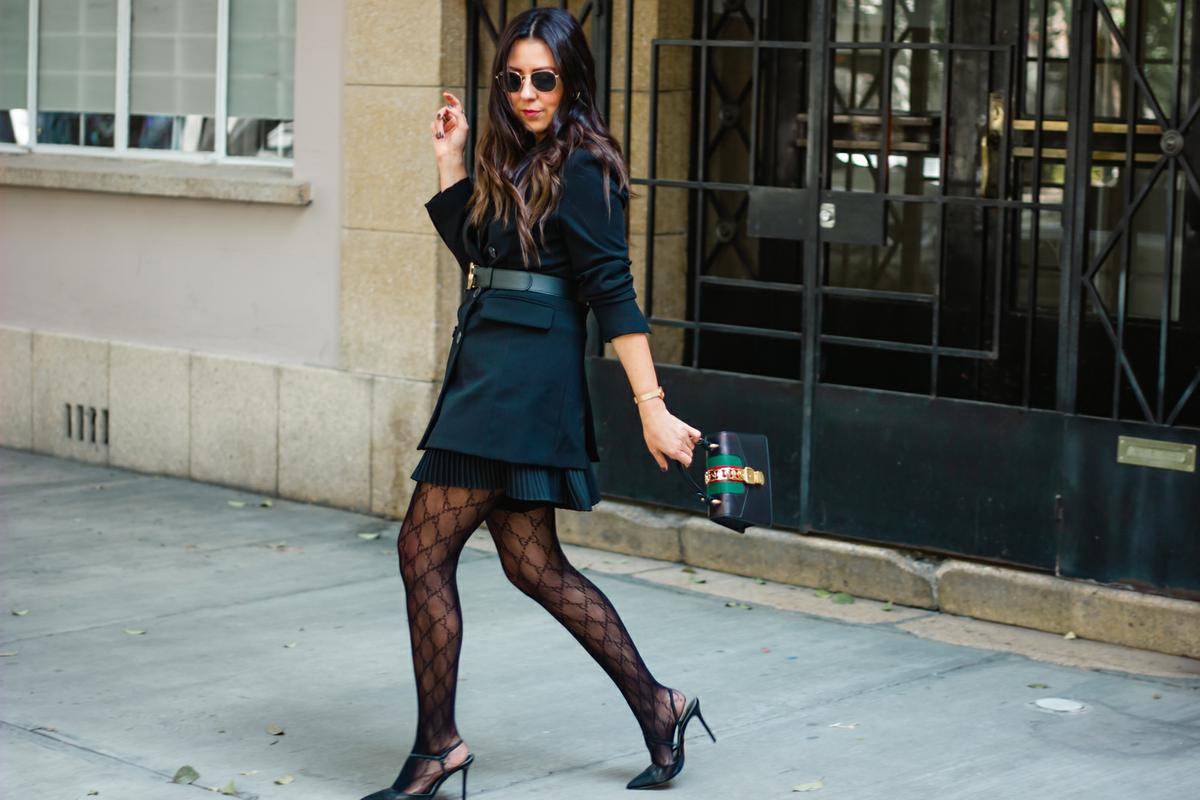 Medias Gucci y Blazer con Cinturon. Lulalogy