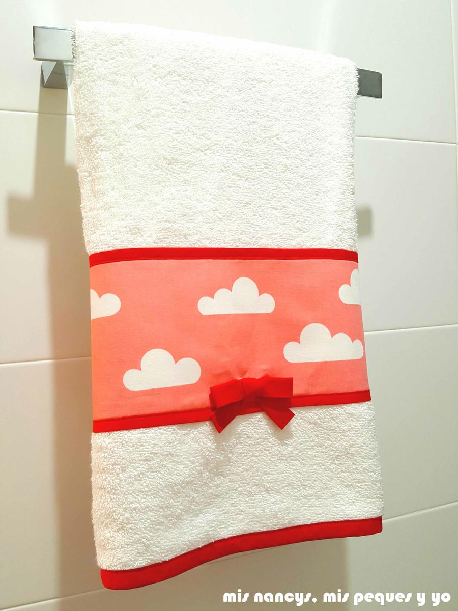 mis nancys, mis peques y yo, juego de baño para bebe, toalla de lavabo para niña