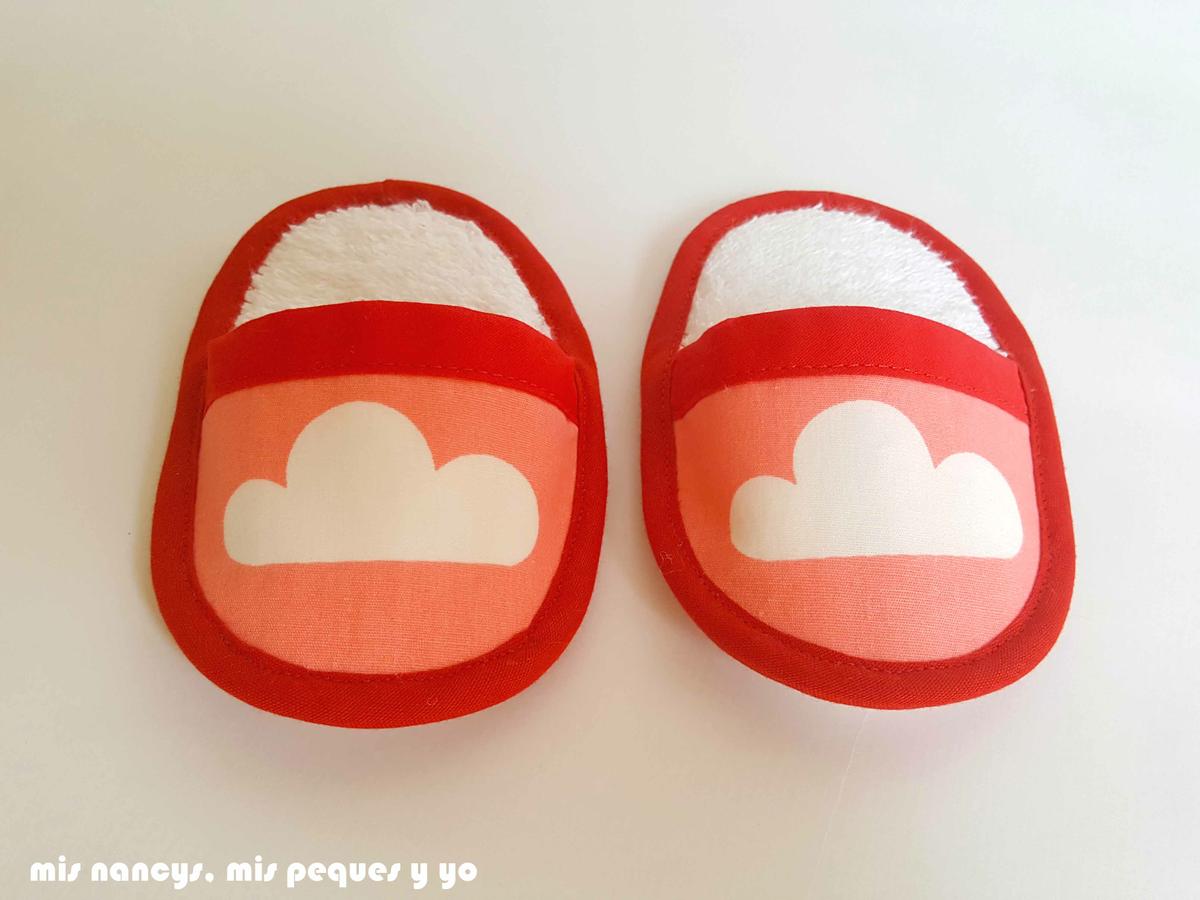 mis nancys, mis peques y yo, juego de baño para bebe, zapatillas de baño para bebe