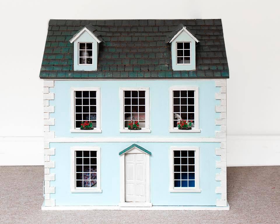 ideas para regalar en Navidad casa de muñecas