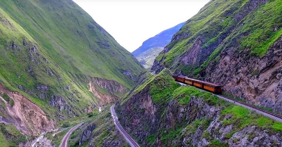 Alausí Ecuador viaje en tren