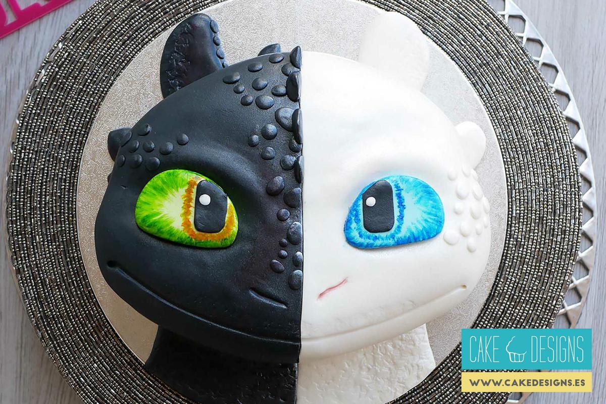 Las mejores tartas de 2019 - Tarta de Desdentado y Furia Diurna