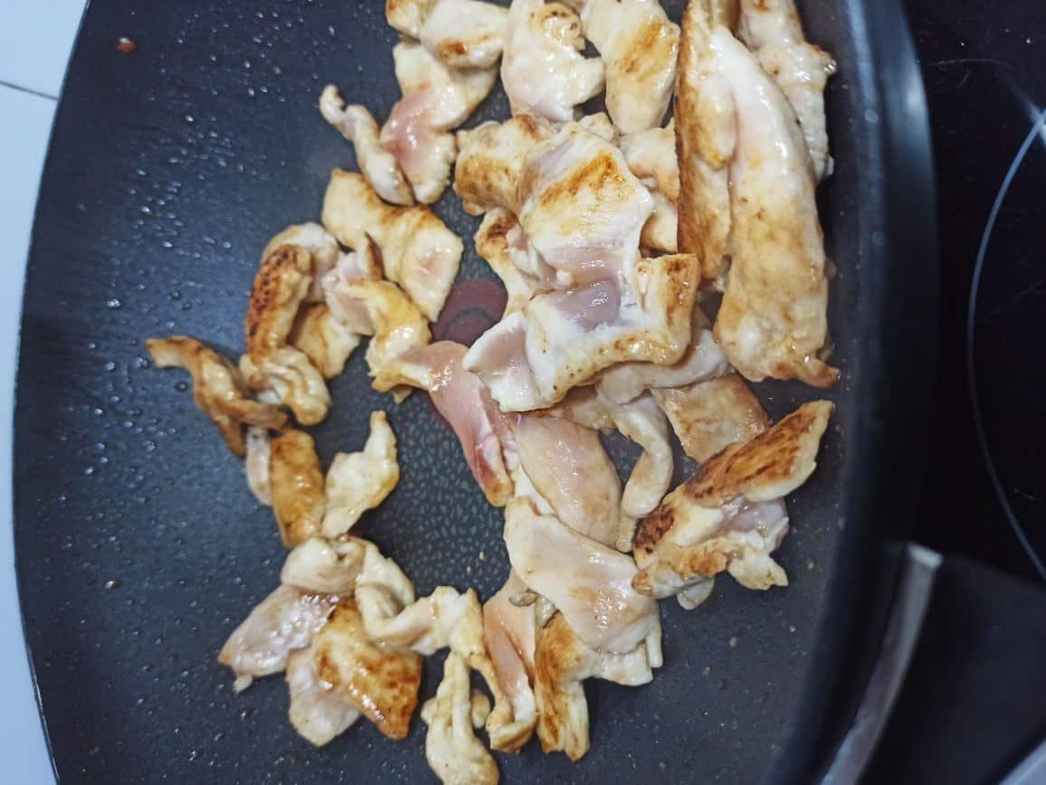 pechuga de polloi salteada