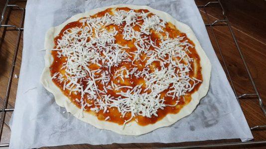 Pizza 4 quesos con mermelada de tomate. Patricienta Cook (3)