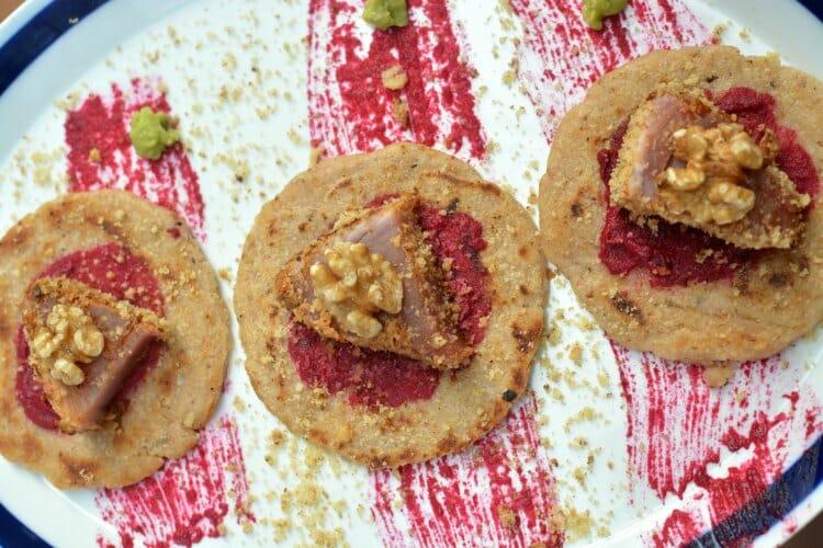 Tortillas De Neuces Y Maiz Con Tataki De Atun Rojo 13