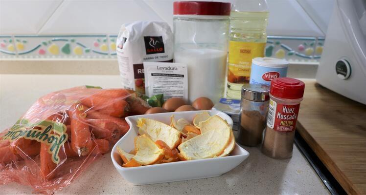 Ingredientes necesarios para hacer el bizcocho de zanahoria