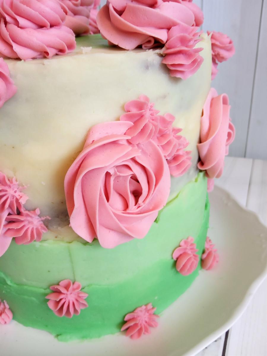 Detalle rosa crema