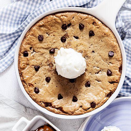 Maxi Cookie en Sarten con Dulce de Leche