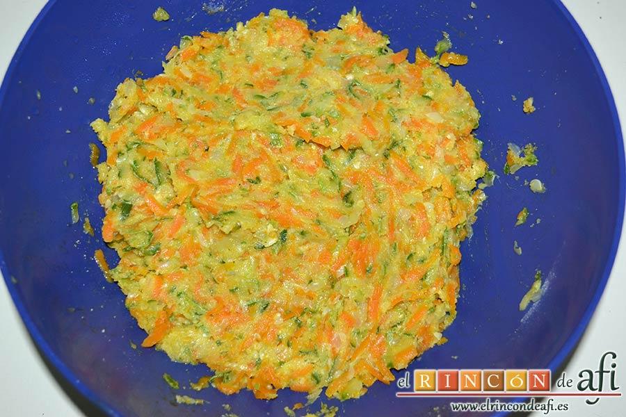 Albóndigas de verduras, mezclar todo bien