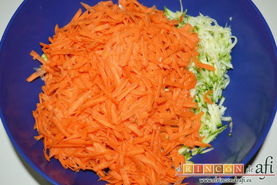 Albóndigas de verduras, rallar la zanahoria