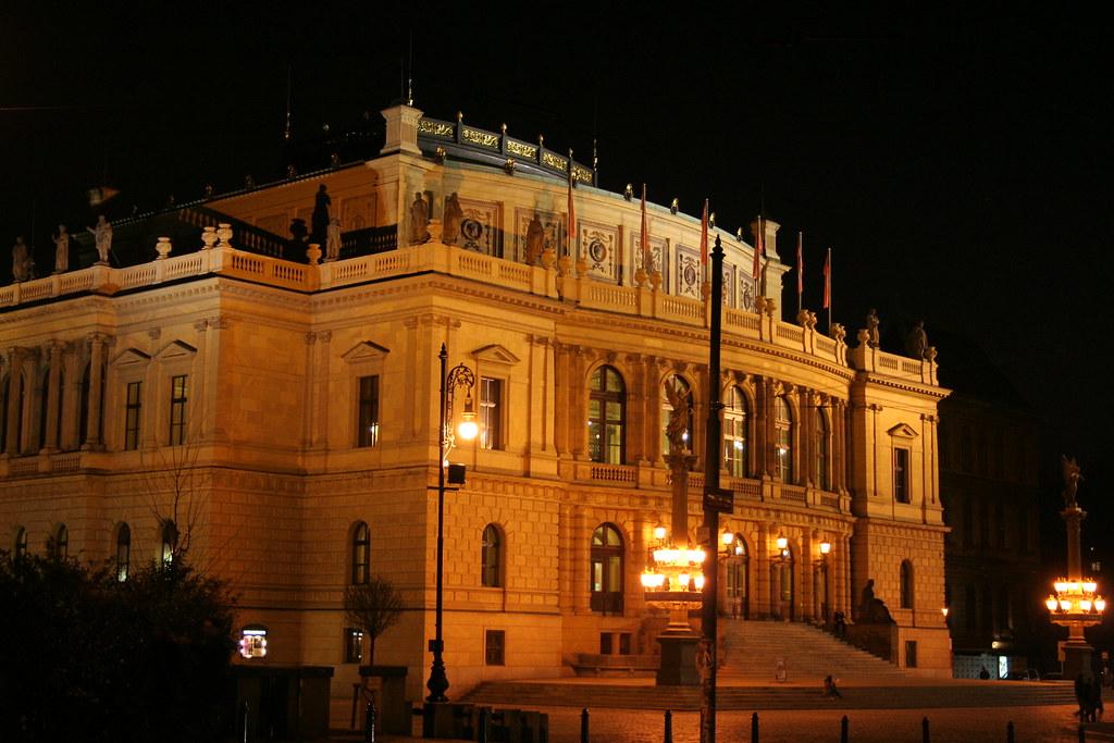 Opera Praga
