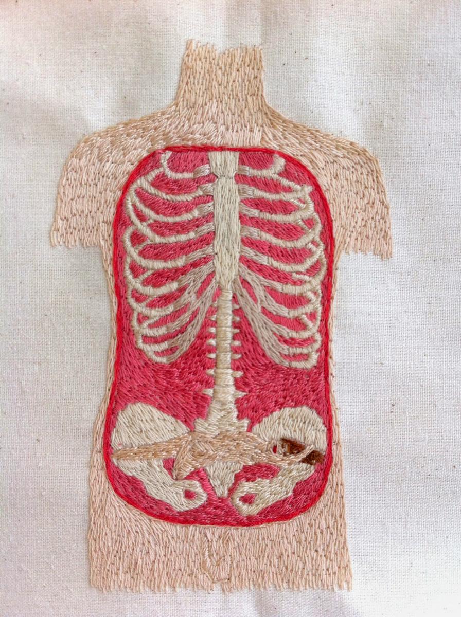 Bordar y reparar Berta Salinas