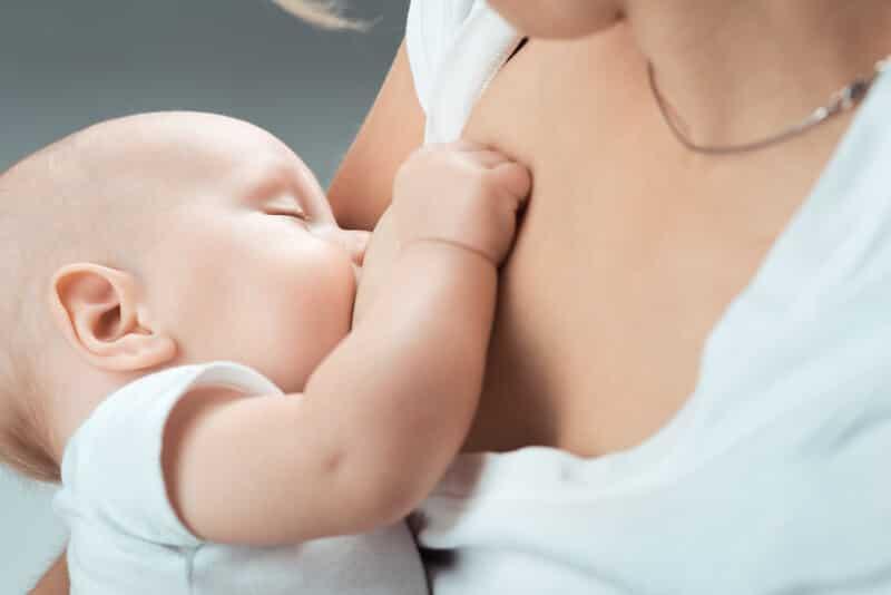 Los sacaleches ayudan a mantener la lactancia materna