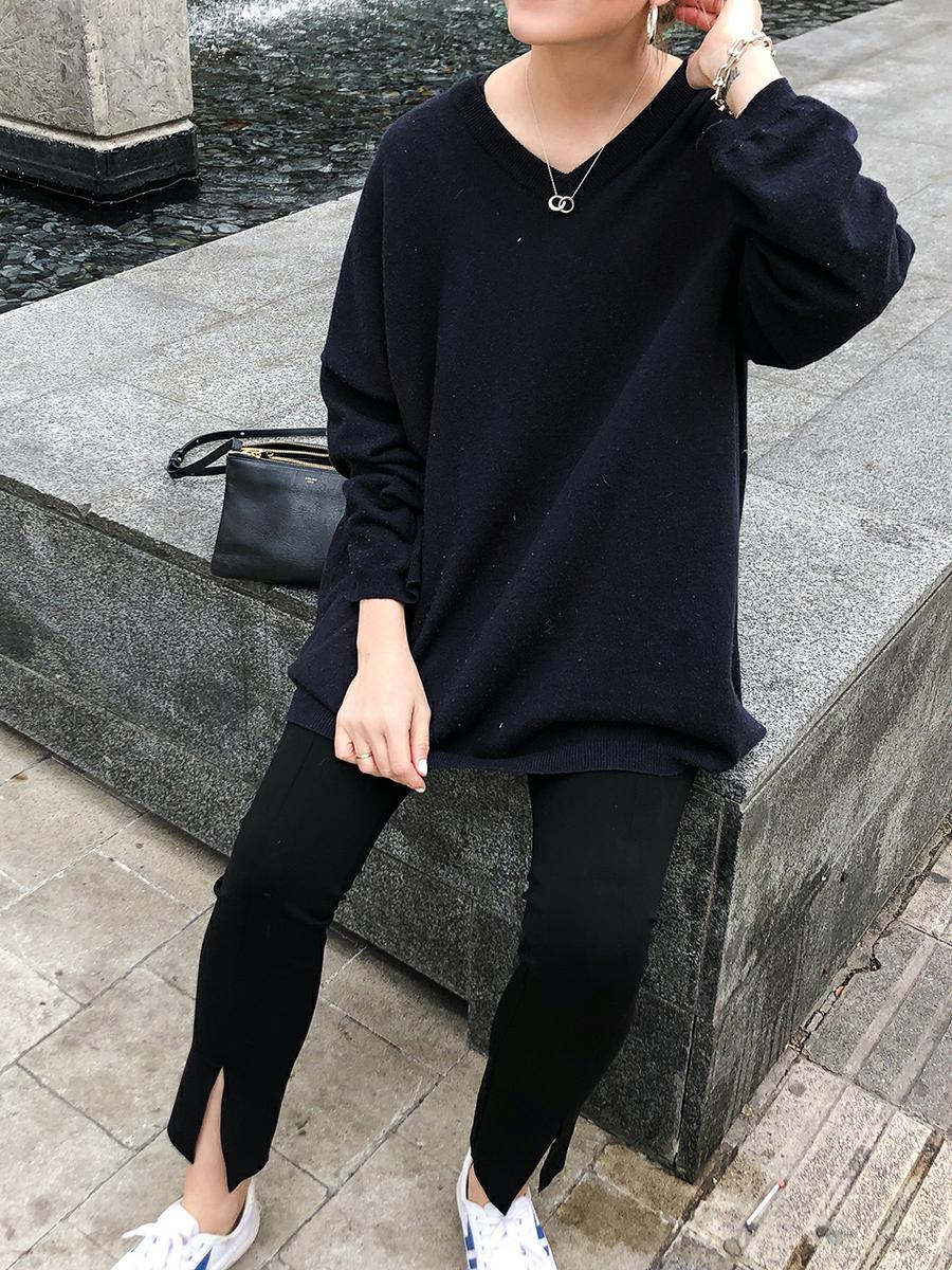 Trini | The Row leggings Loewe sweater