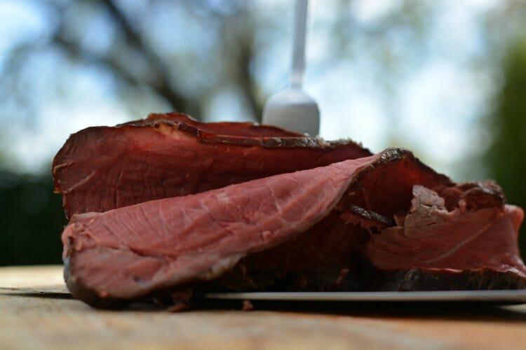 Cómo preparar un exquisito Roast Beef de lomo bajo ahumado 05
