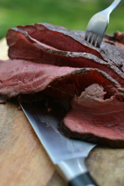 Cómo preparar un exquisito Roast Beef de lomo bajo ahumado 06 