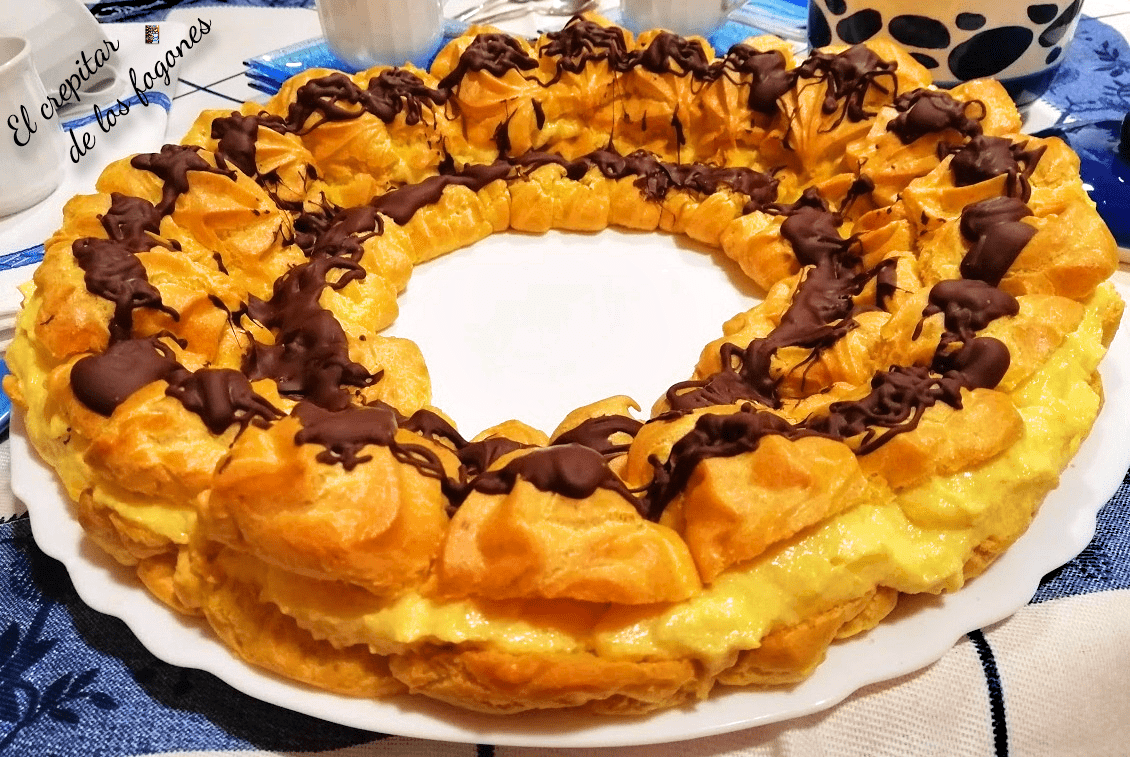 corona de pasta choux