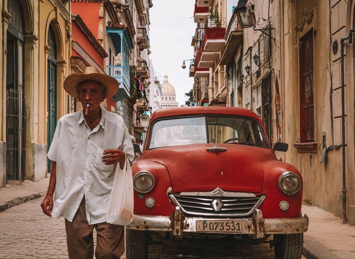 alojarse en La Habana