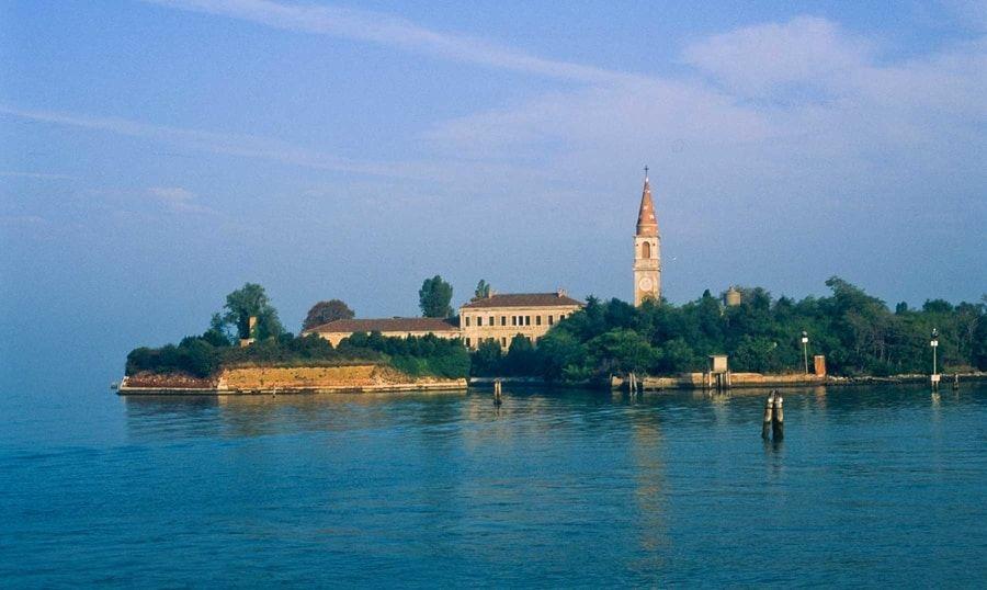 Isla de Poveglia, Italia