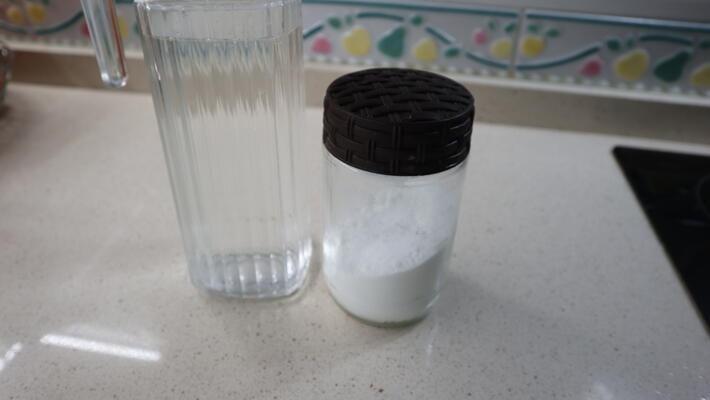 Los ingredientes necesarios para hacer el azúcar glaseado con Thermomix