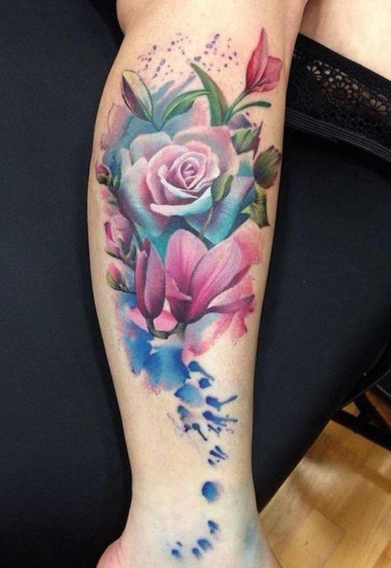 Tatuajes de flores con colores