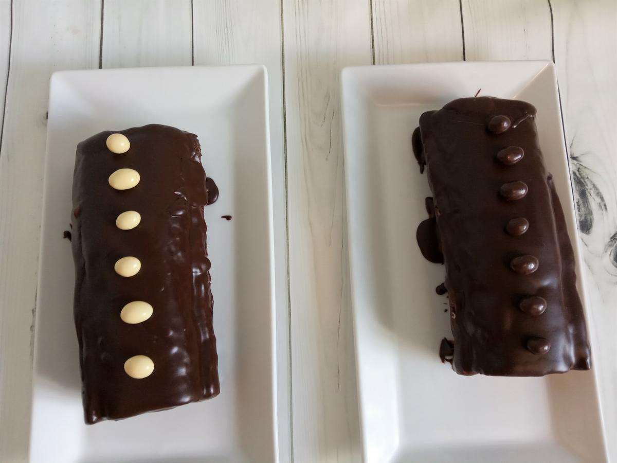 Vista cenital de brazos enrollados de chocolate