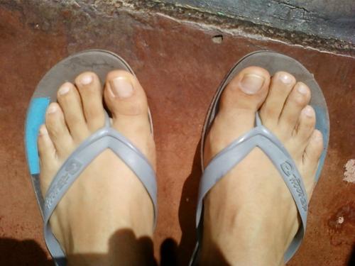 Los hombres también se hacen la pedicura 