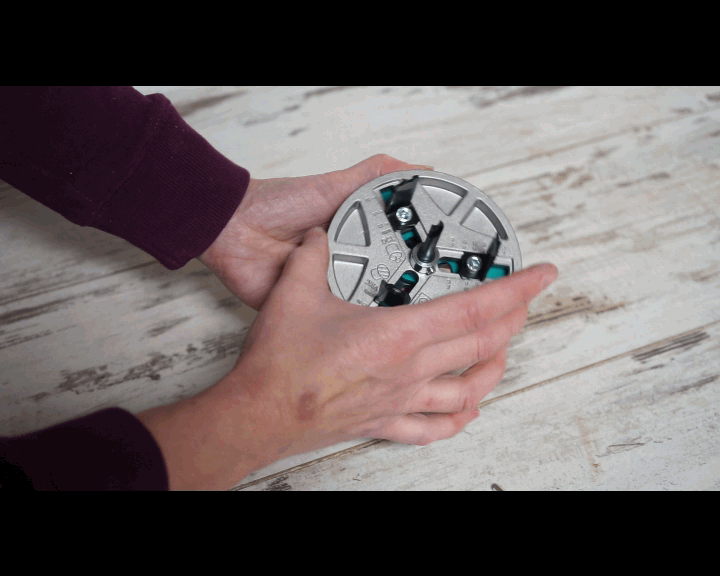 sierra de corona ajustable