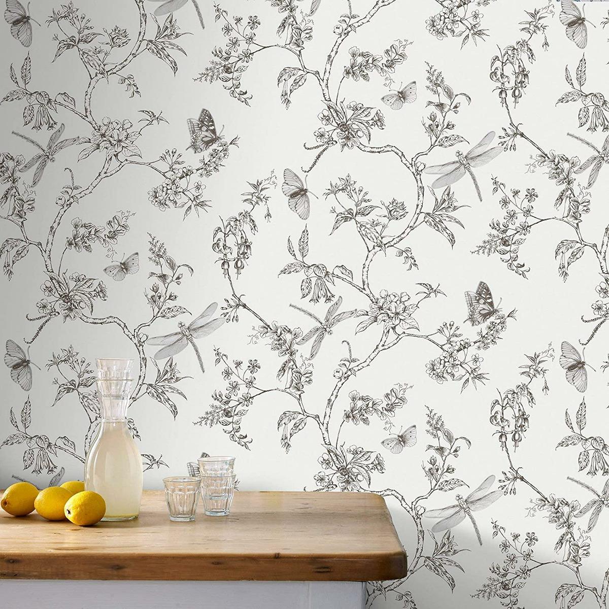 ¡Ideas baratas para decorar tus paredes! Este papel pintado para tus paredes hará más acogedora y amplia tu habitación.