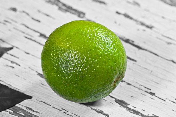 beneficios-del-te-verde-con-limon-principal