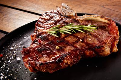 Qué es el corte de carne t-bone steak?, ¿cómo cocinarlo? | Cocina