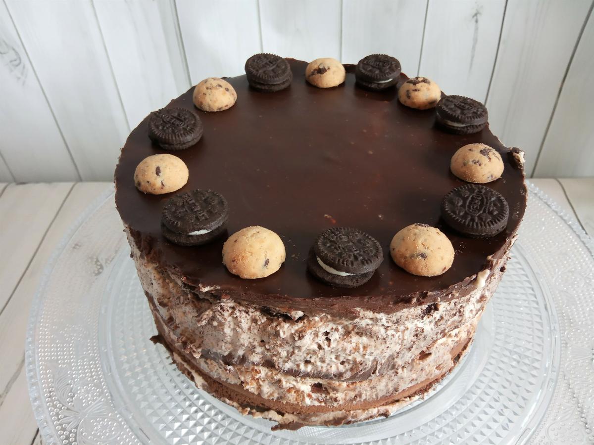 Tarta fría de oreo y cookies