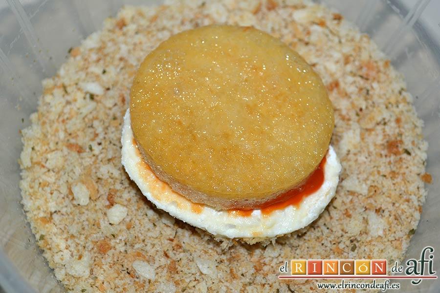 Mozzarella en carroza, pasarlos por pan rallado de Buddy