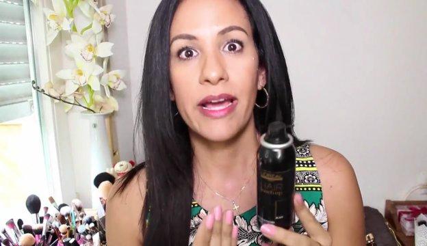 Cómo ocultar las canas a corto plazo con spray