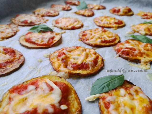 mini pizzas