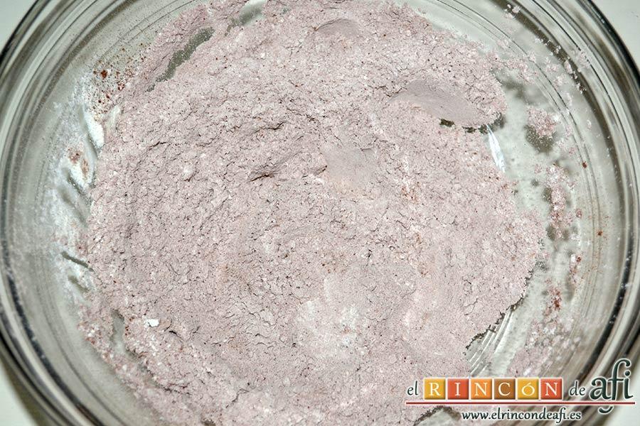 Galletas crujientes de mantequilla, mezclar bien