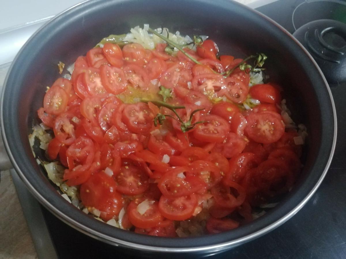 tomates cherry para preparar el ragu de ternera