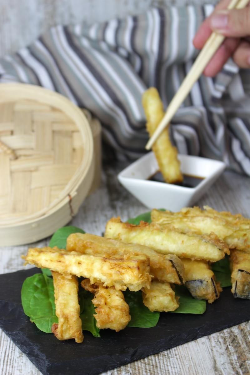Berenjena rebozadas en bastones crujientes