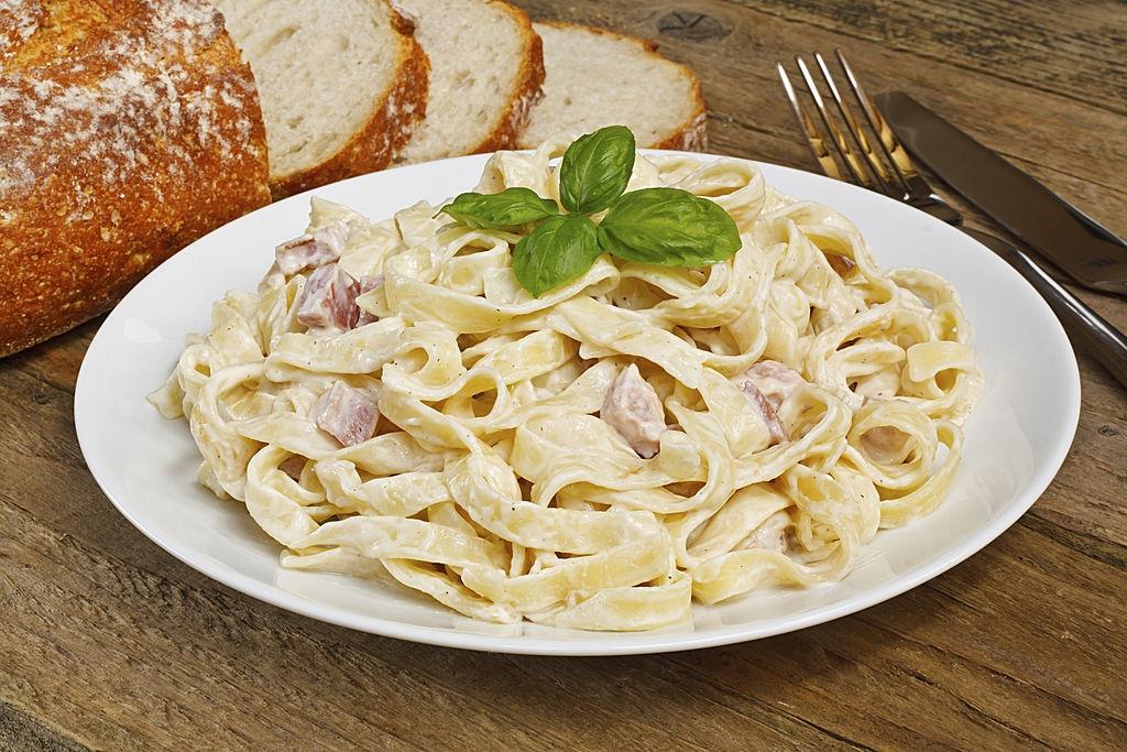 salsa carbonara con nata