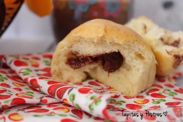 bollos de leche rellenos