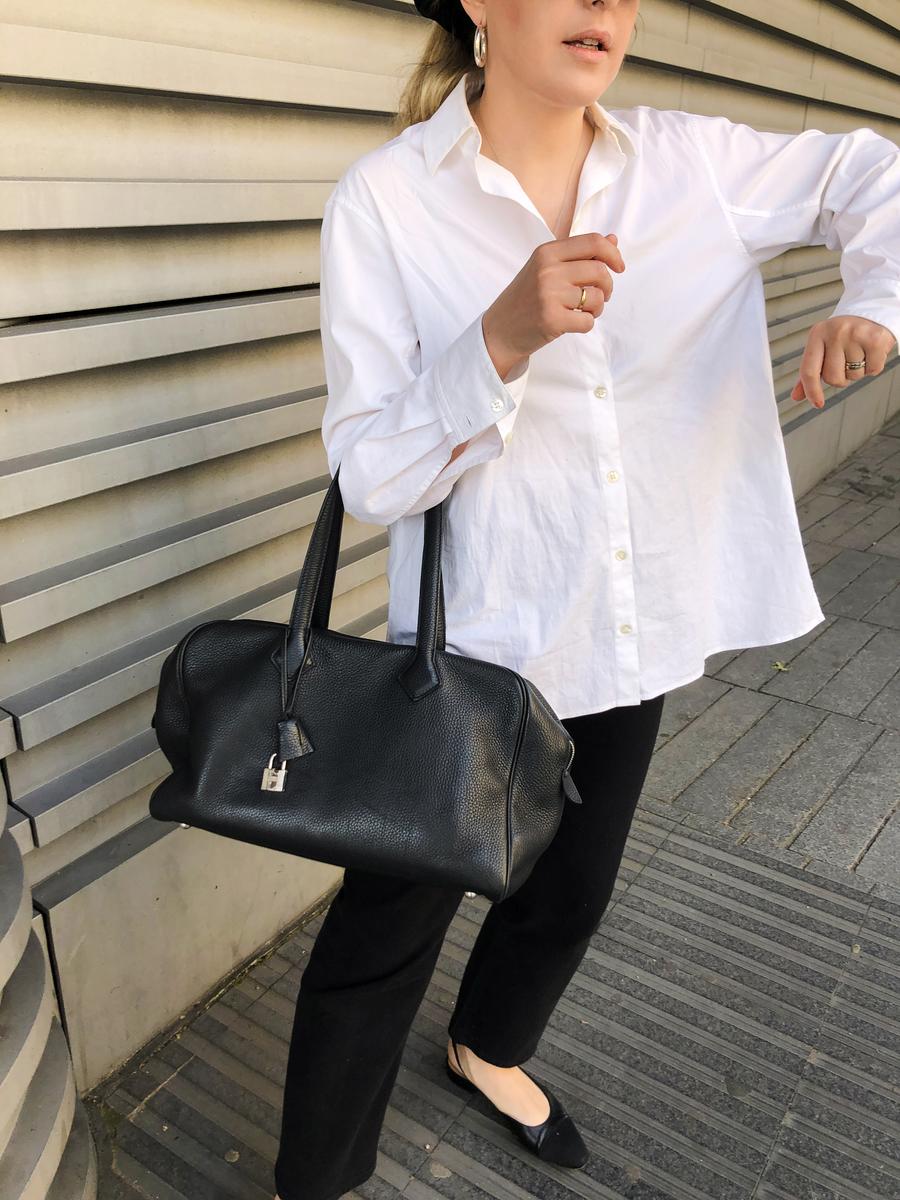 Trini | The Row shirt Chanel slingback